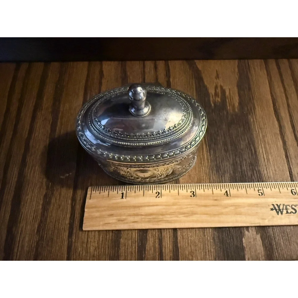 N/A vtg silver